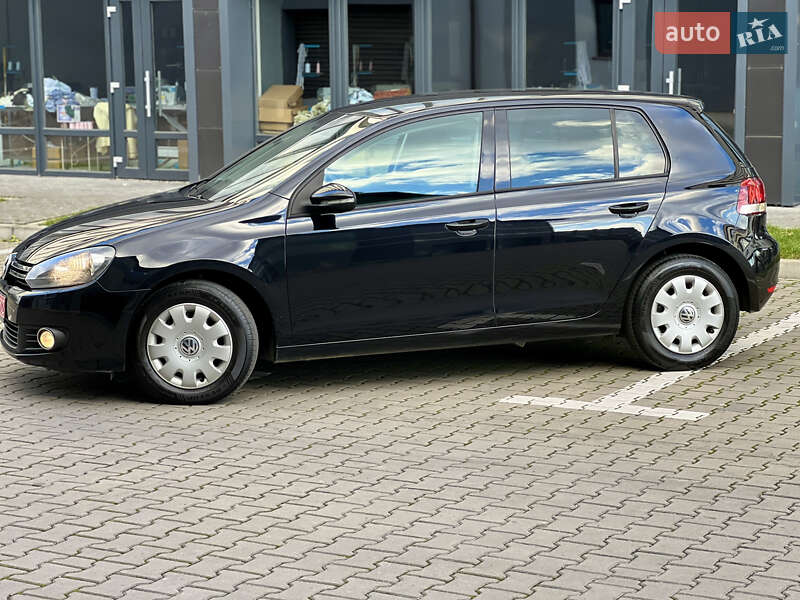 Хетчбек Volkswagen Golf 2009 в Івано-Франківську