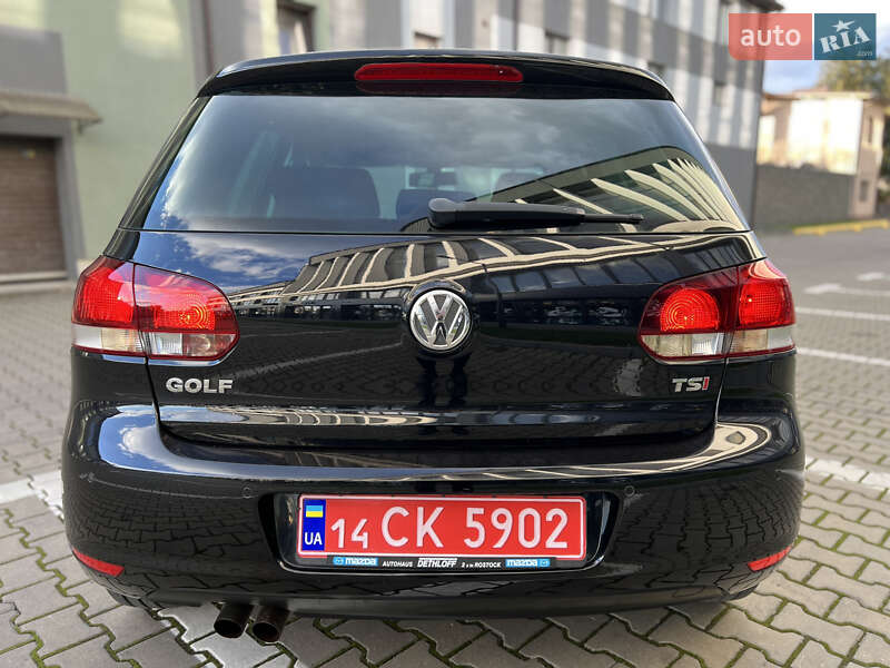 Хетчбек Volkswagen Golf 2009 в Івано-Франківську