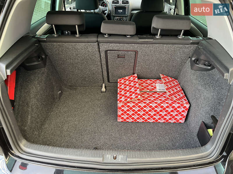 Хетчбек Volkswagen Golf 2009 в Івано-Франківську