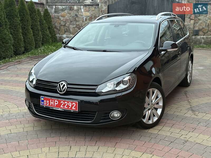 Универсал Volkswagen Golf 2012 в Сарнах