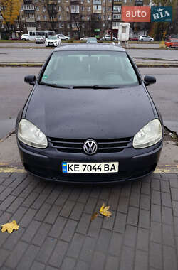 Хэтчбек Volkswagen Golf 2005 в Днепре Хэтчбек Volkswagen Golf 2005 в Днепре