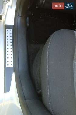 Универсал Volkswagen Golf 2004 в  фото 67 Универсал Volkswagen Golf 2004 в