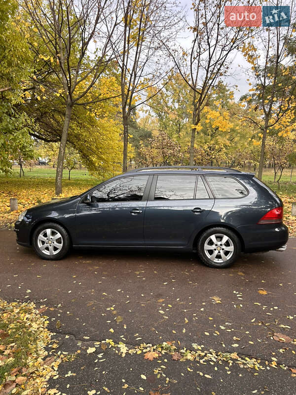 Универсал Volkswagen Golf 2007 в Киеве