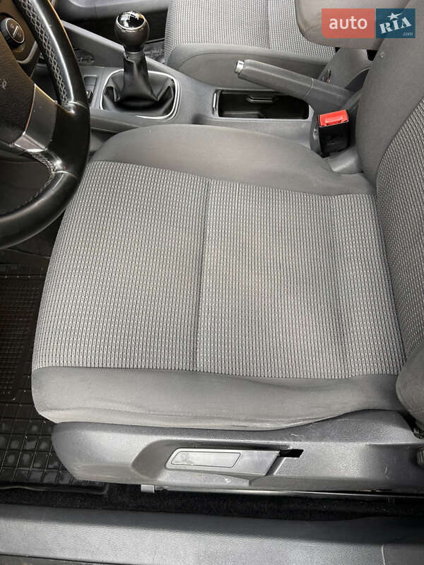 Универсал Volkswagen Golf 2007 в Киеве