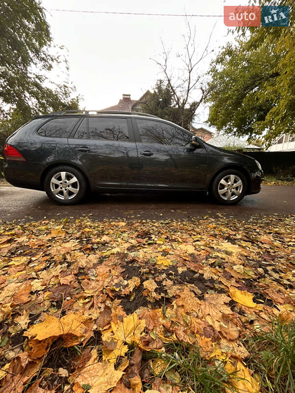 Универсал Volkswagen Golf 2007 в Киеве