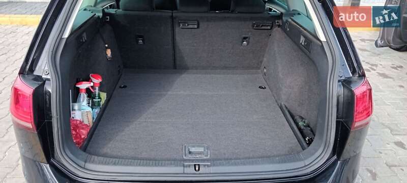 Універсал Volkswagen Golf 2014 в Миколаєві