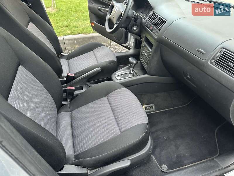 Хетчбек Volkswagen Golf 2002 в Хмельницькому фото 76 Хетчбек Volkswagen Golf 2002 в Хмельницькому