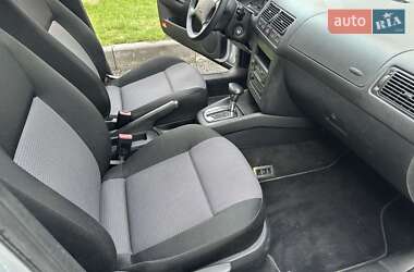 Хэтчбек Volkswagen Golf 2002 в  фото 76 Хэтчбек Volkswagen Golf 2002 в