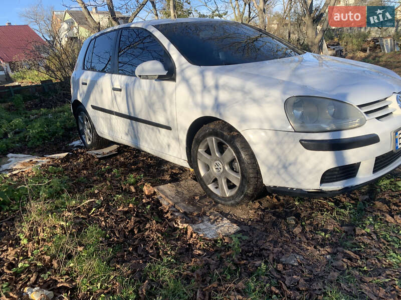 Хэтчбек Volkswagen Golf 2004 в Самборе фото 8 Хэтчбек Volkswagen Golf 2004 в Самборе