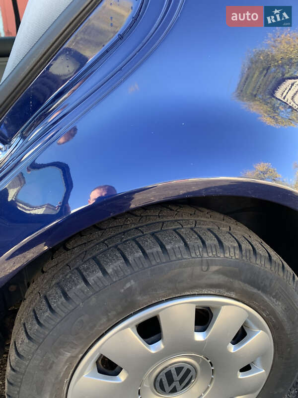 Хэтчбек Volkswagen Golf 2000 в Хмельницком