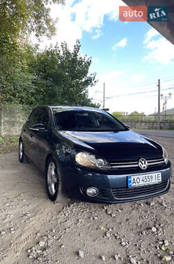 Хетчбек Volkswagen Golf 2009 в Мукачевому