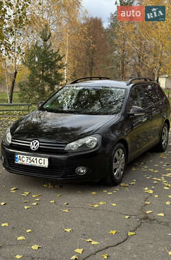 Універсал Volkswagen Golf 2009 в Броварах