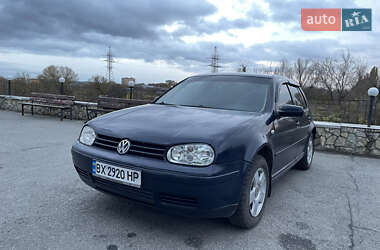 Хетчбек Volkswagen Golf 2002 в Хмельницькому