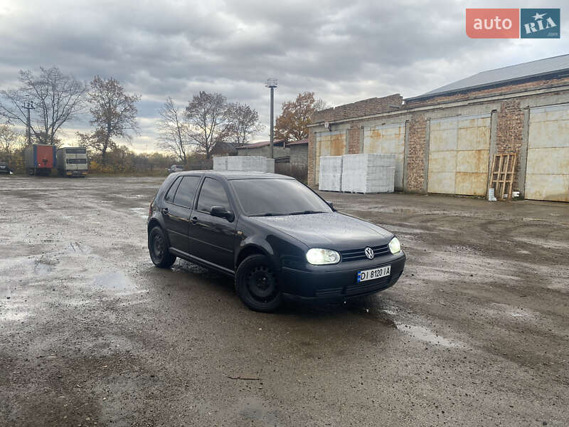 Volkswagen Golf 1998