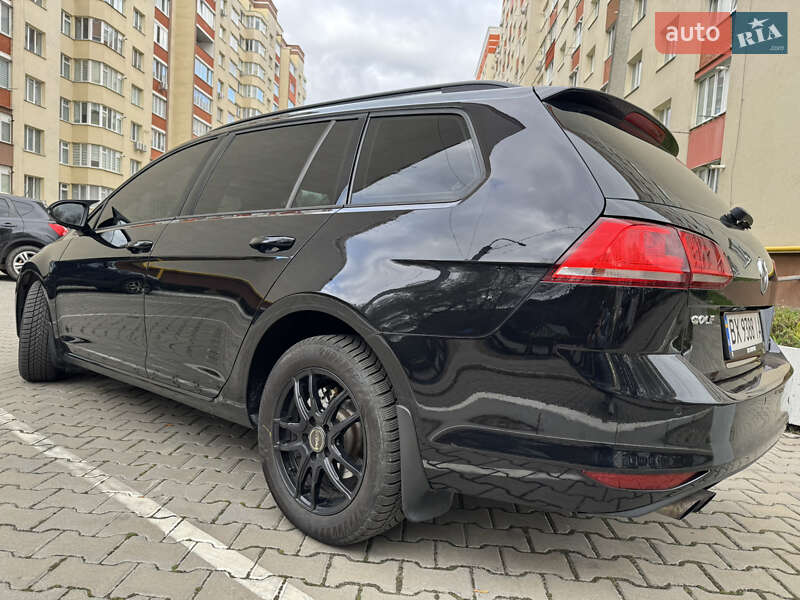 Универсал Volkswagen Golf 2013 в Хмельницком