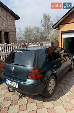 Хетчбек Volkswagen Golf 2001 в Снятині