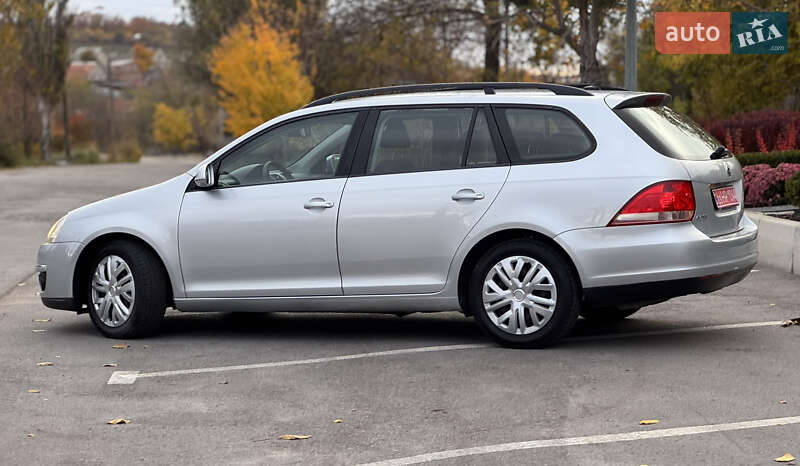 Универсал Volkswagen Golf 2008 в Запорожье