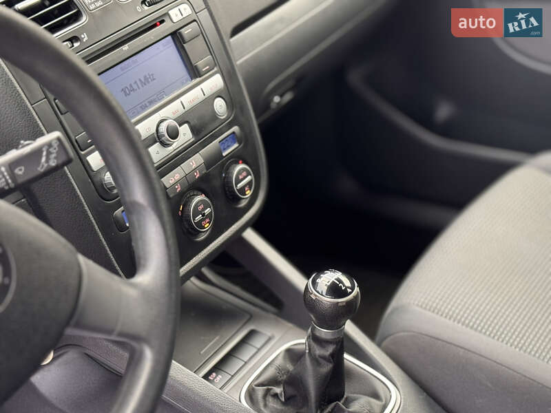 Универсал Volkswagen Golf 2008 в Запорожье