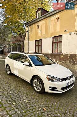 Універсал Volkswagen Golf 2015 в Львові