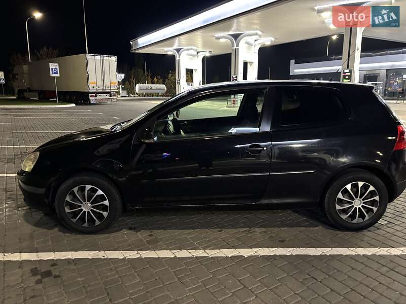 Хетчбек Volkswagen Golf 2007 в Холодній Балці