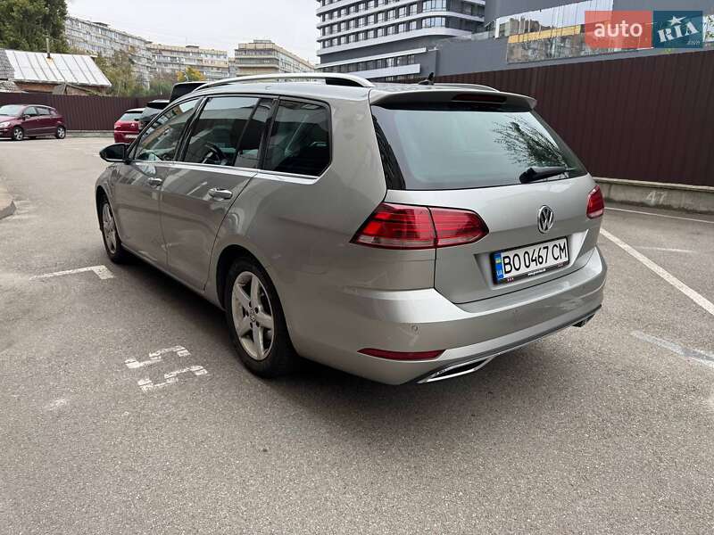Универсал Volkswagen Golf 2017 в Киеве фото 4 Универсал Volkswagen Golf 2017 в Киеве