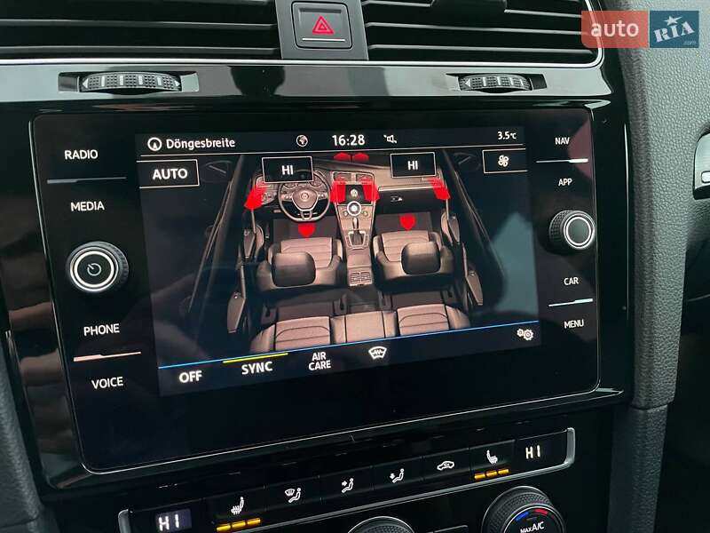 Универсал Volkswagen Golf 2017 в Киеве фото 16 Универсал Volkswagen Golf 2017 в Киеве