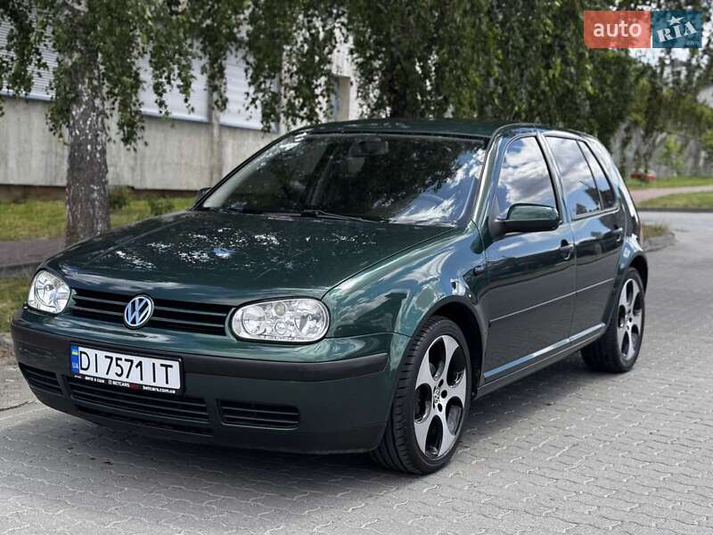 Хэтчбек Volkswagen Golf 1998 в Львове