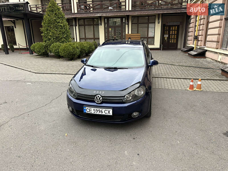 Универсал Volkswagen Golf 2010 в Черновцах