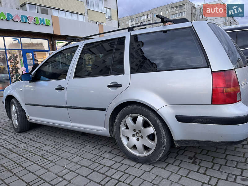 Універсал Volkswagen Golf 1999 в Івано-Франківську