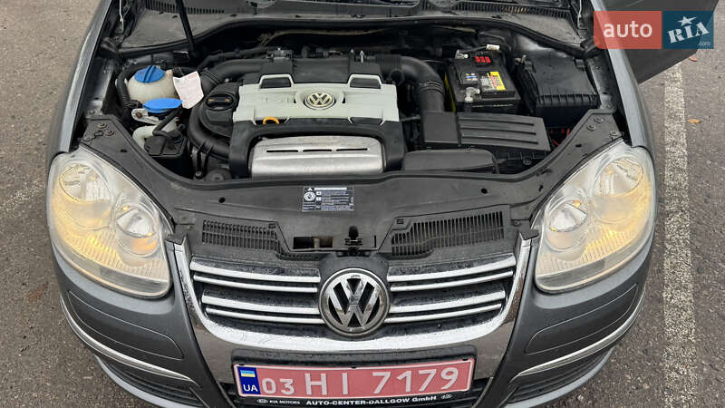 Універсал Volkswagen Golf 2007 в Полтаві