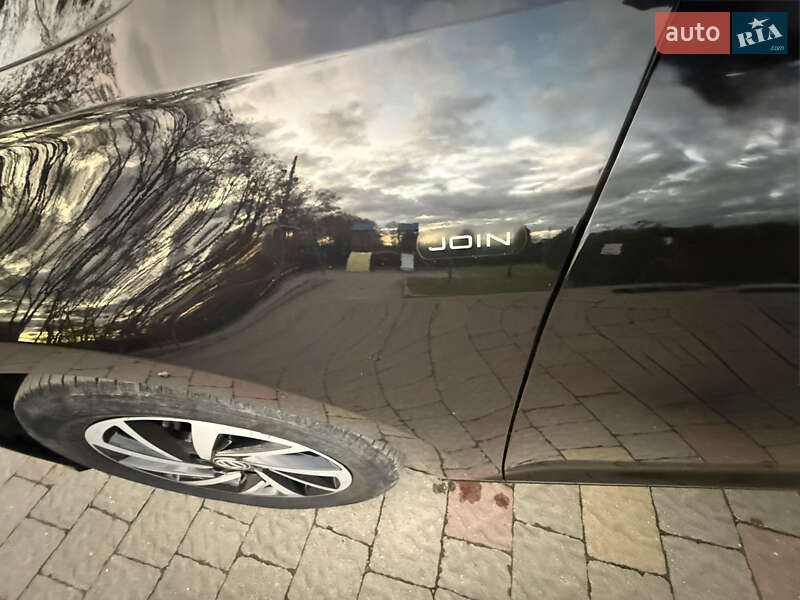 Універсал Volkswagen Golf 2018 в Стрию фото 39 Універсал Volkswagen Golf 2018 в Стрию