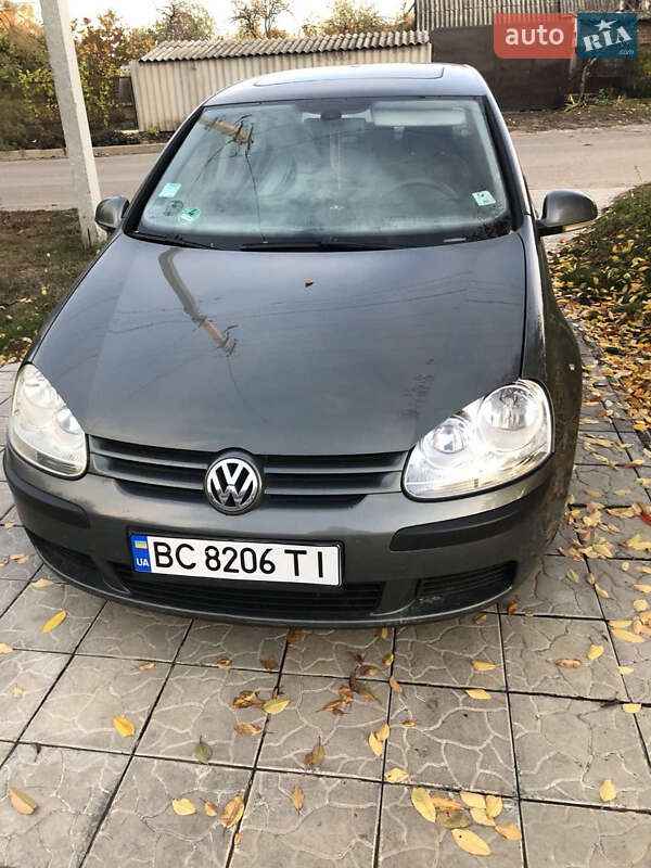 Volkswagen Golf 2004 Volkswagen Golf 2004