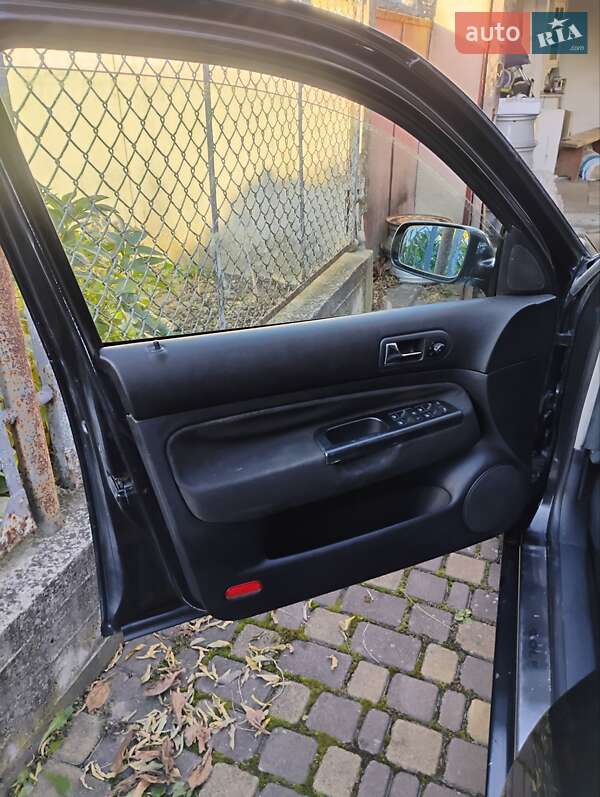 Хетчбек Volkswagen Golf 2000 в Стрию фото 5 Хетчбек Volkswagen Golf 2000 в Стрию