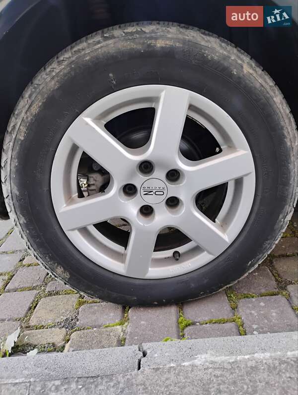 Хетчбек Volkswagen Golf 2000 в Стрию фото 15 Хетчбек Volkswagen Golf 2000 в Стрию