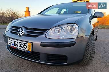 Хэтчбек Volkswagen Golf 2006 в Хмельницком