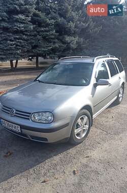 Универсал Volkswagen Golf 2003 в Вознесенске Универсал Volkswagen Golf 2003 в Вознесенске