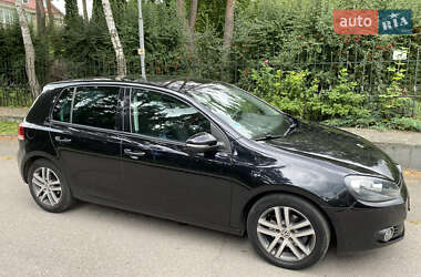 Хетчбек Volkswagen Golf 2009 в Києві