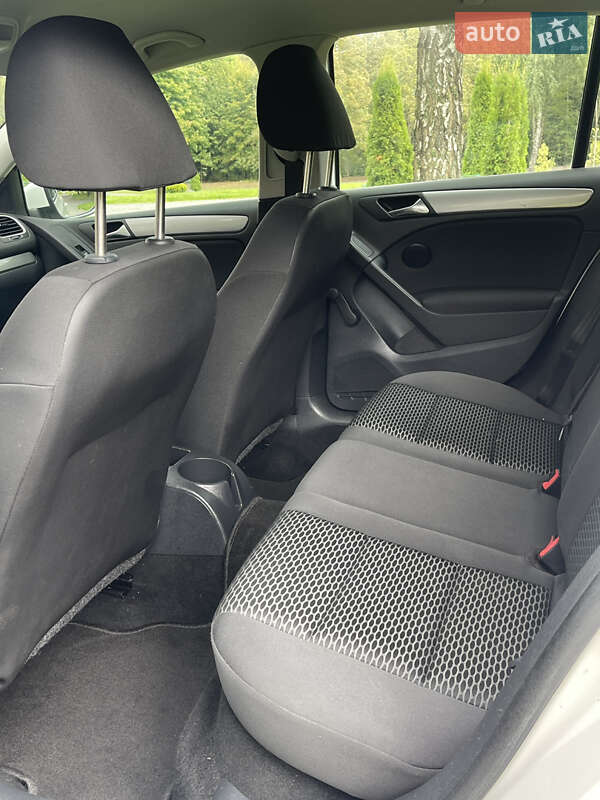 Хэтчбек Volkswagen Golf 2009 в Хмельницком фото 21 Хэтчбек Volkswagen Golf 2009 в Хмельницком