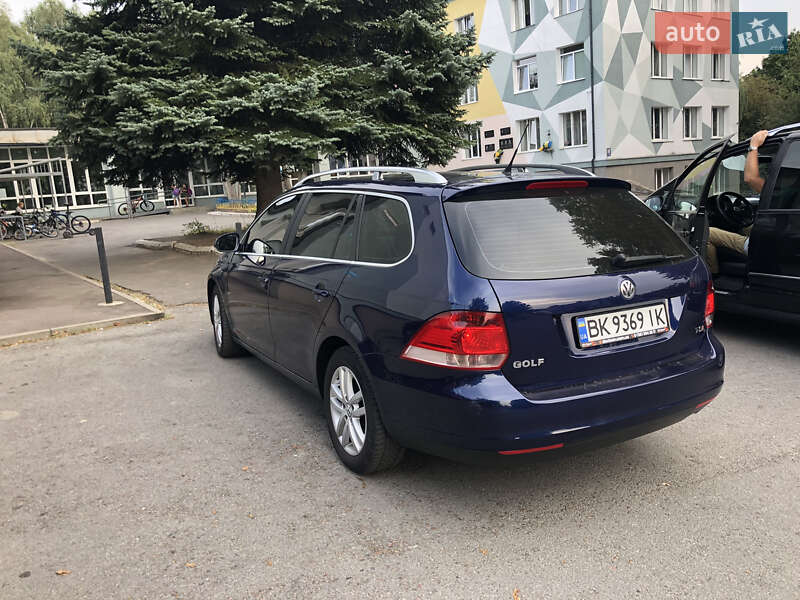 Універсал Volkswagen Golf 2008 в Рівному