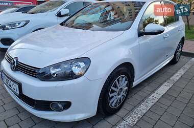 Хэтчбек Volkswagen Golf 2012 в Ровно