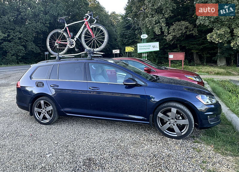 Универсал Volkswagen Golf 2015 в Одессе