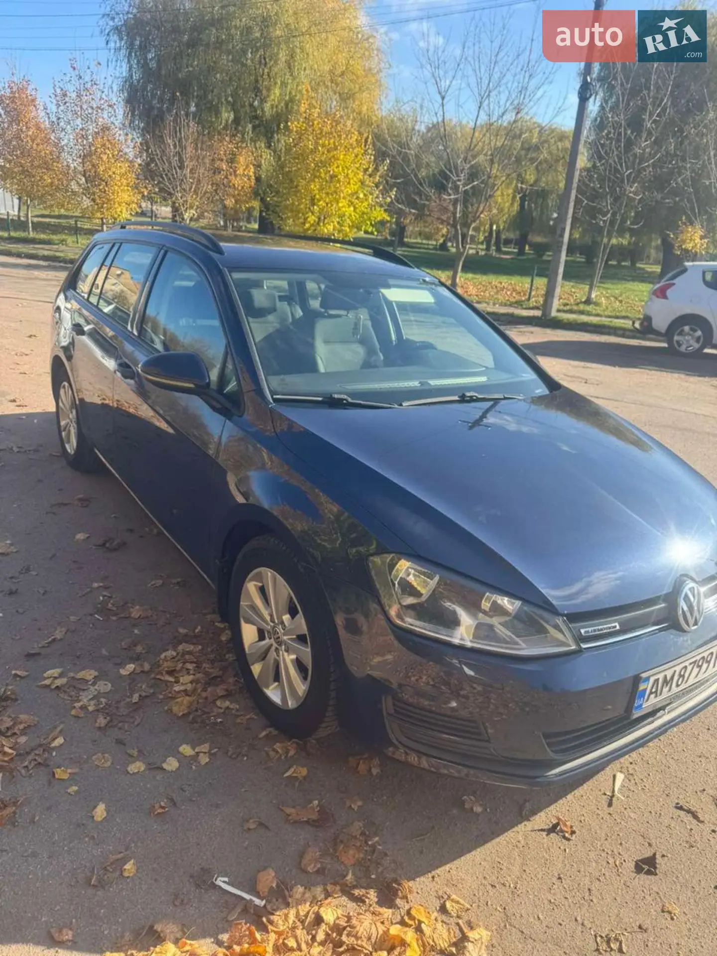 Volkswagen Golf 2015 VIN WVWZZZAUZGP500776 фото оголошення 3 з 5