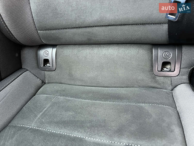 Універсал Volkswagen Golf 2018 в Ужгороді