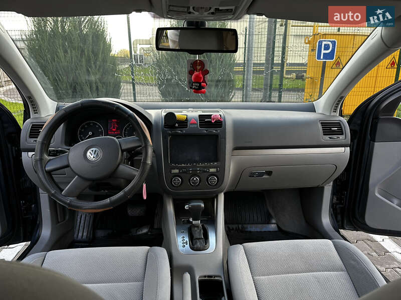 Хэтчбек Volkswagen Golf 2004 в Виннице фото 14 Хэтчбек Volkswagen Golf 2004 в Виннице