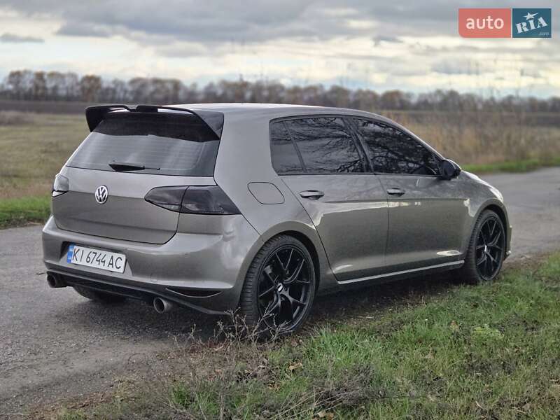Хетчбек Volkswagen Golf 2013 в Пирятині