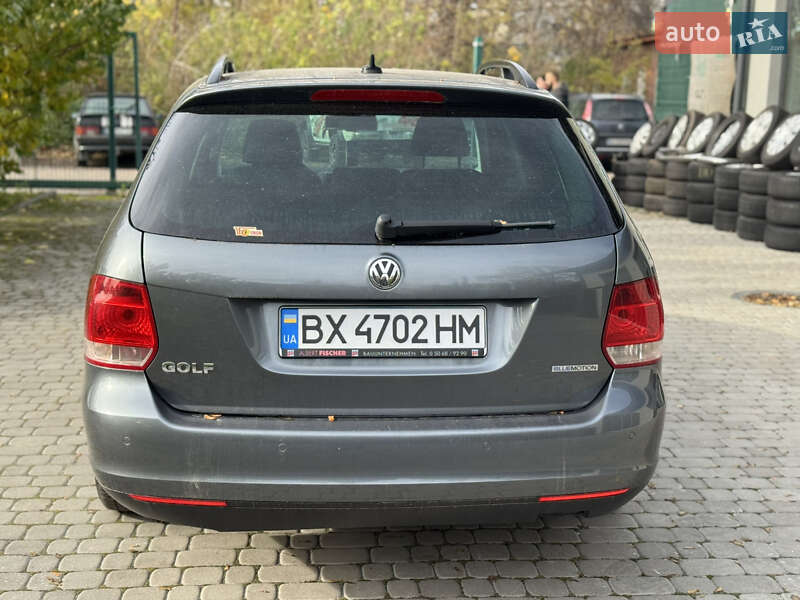 Універсал Volkswagen Golf 2009 в Старокостянтинові
