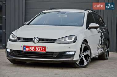 Універсал Volkswagen Golf 2015 в Сарнах