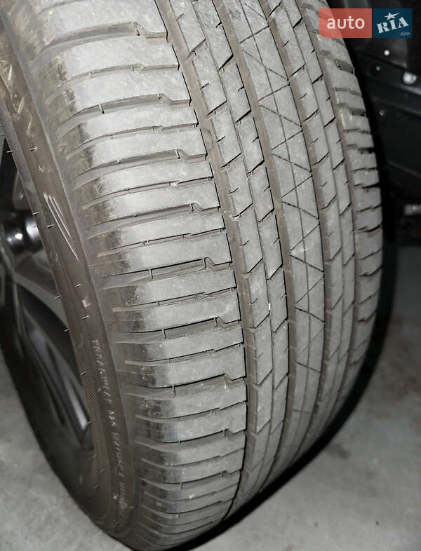 Хэтчбек Volkswagen Golf 2014 в Одессе