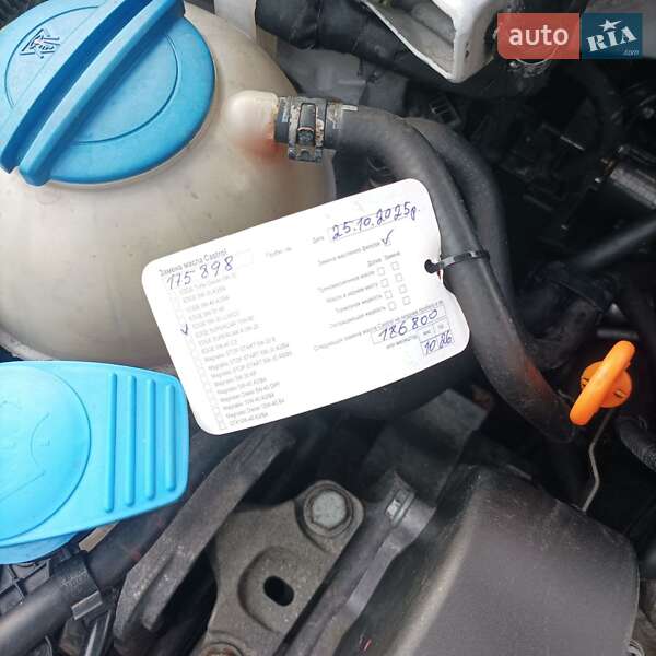 Універсал Volkswagen Golf 2009 в Житомирі