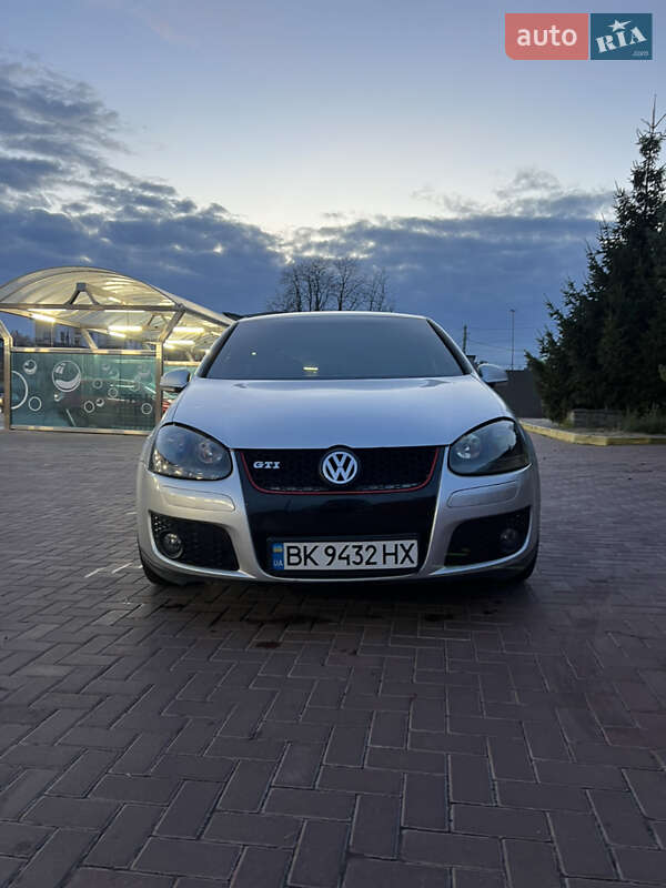 Volkswagen Golf 2006 Volkswagen Golf 2006